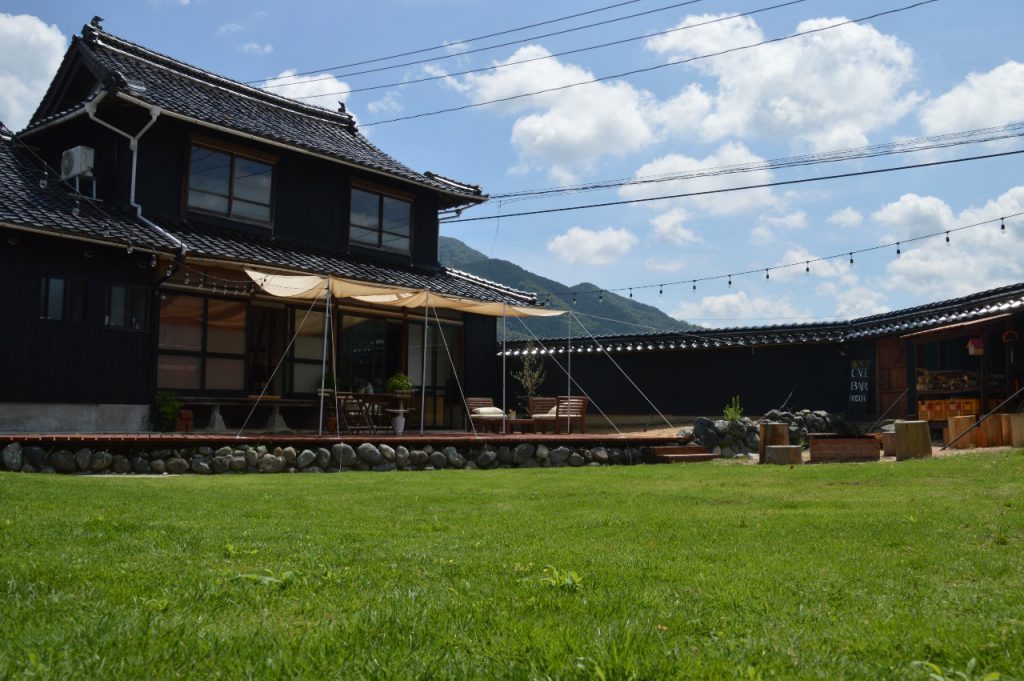 Baseスタッフ 山村さんインタビュー やずナビ 豊かな自然とフルーツの里 鳥取県八頭町観光情報